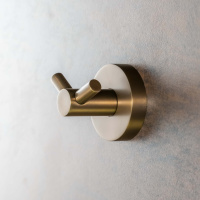 Крючок двойной Bemeta Amber 155106032