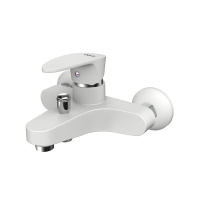 Смеситель для ванны и душа Dorff Alpha D9010000WH