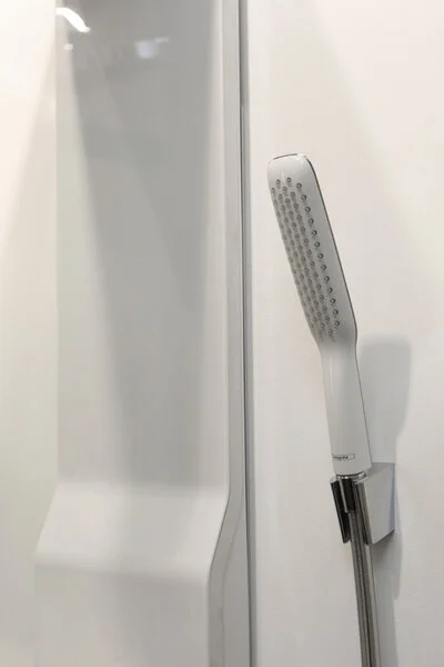Душевая панель с термостатом Hansgrohe Raindance Lift 180 2jet 27008400 белый/хром
