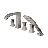 Смеситель на борт ванны Bravat Whirlpool F578112C