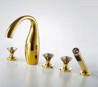 Встраиваемый смеситель Bravat SWAN GOLD на 5 отверстий (F54287 G)