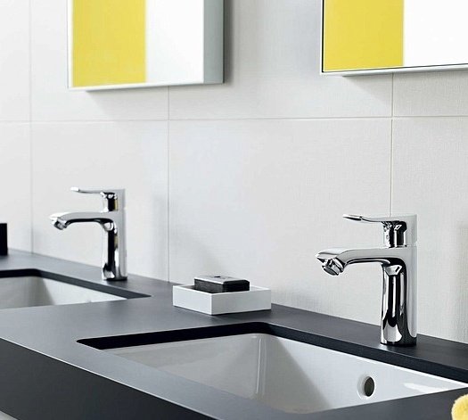 Смеситель для раковины с донным клапаном Hansgrohe Metris CoolStart 31121000 хром