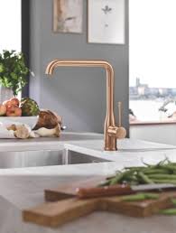 Смеситель однорычажный для кухни с выдвижным изливом GROHE Essence New 30270 DA0 (30270DA0) теплый закат глянец