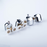 Ролики IDDIS 2 верхних, 2 нижних двойные, D=23 мм хром, стекло 5-6 мм (966D23C6DZ) Ролики IDDIS 2 верхних, 2 нижних двойные, D=23 мм хром, стекло 5-6 мм (966D23C6DZ)