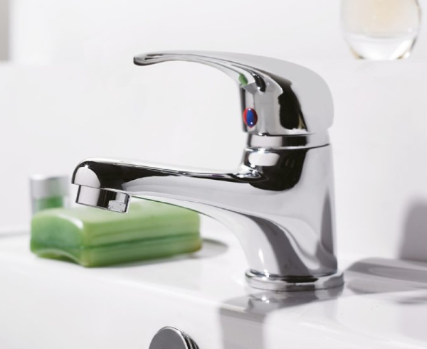 Смеситель для раковины Cron CN1029 Смеситель для раковины Cron CN1029