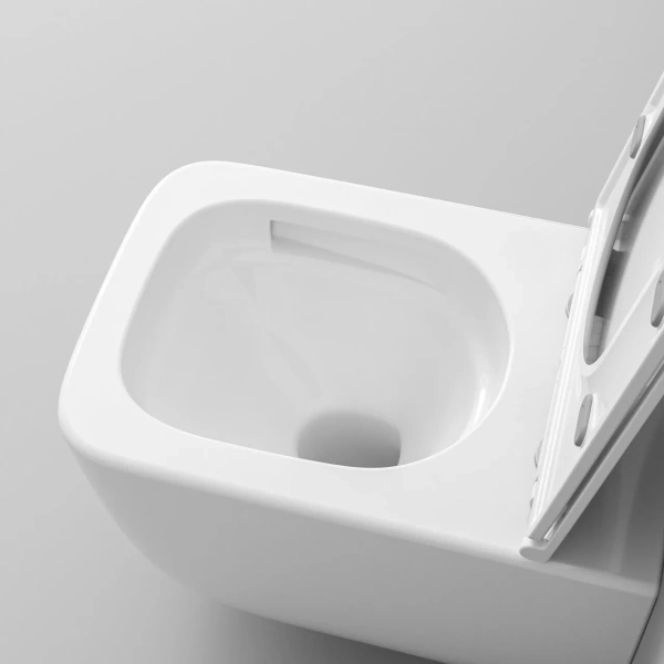 Унитаз подвесной безободковый Grossman  GR-4409SQ с сиденьем микролифт