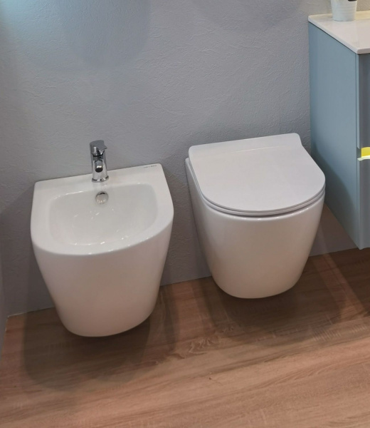 Биде подвесное Art&Max Ovale AM011BH