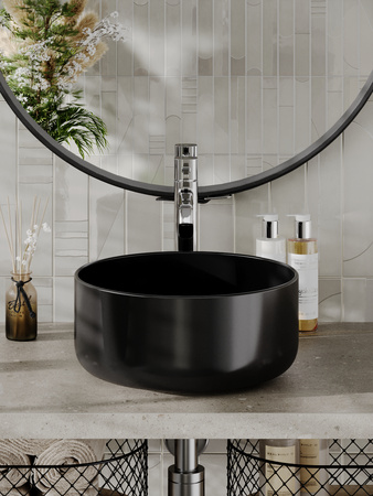 Раковина накладная (34,5х34,5) Orange  B07-345B черный матовый