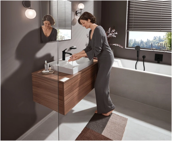 Смеситель для раковины без донного клапана Hansgrohe Vivenis 75012670 черный матовый