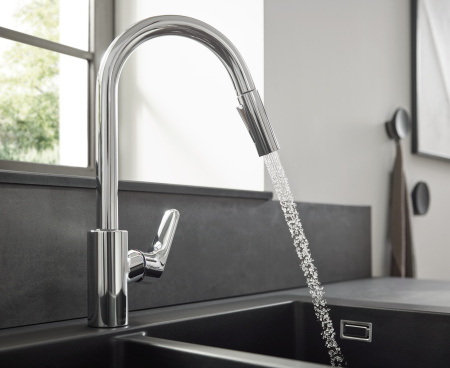 Смеситель для кухни с выдвижным изливом Hansgrohe Focus M41 31815000 хром