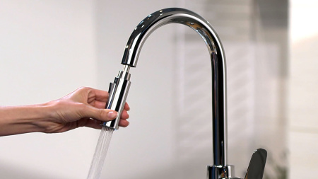 Смеситель для кухни с выдвижным изливом Hansgrohe Focus M41 Eco 2jet 31833000 хром