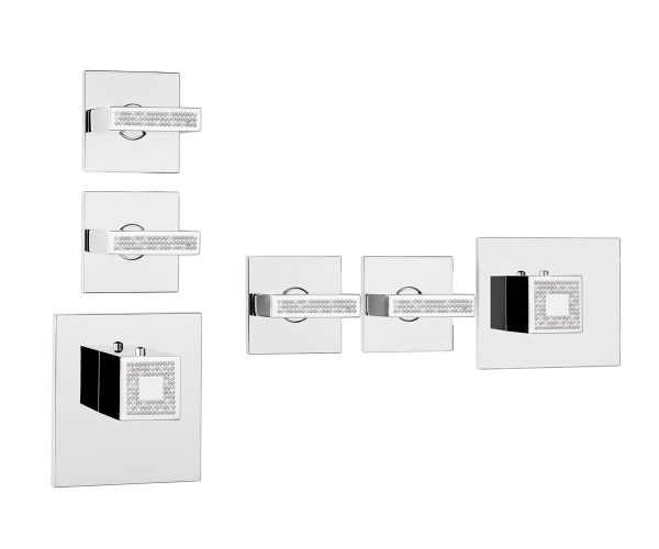 Термостат для ванны на 2-4 потребителя Bossini Outlets Z033203.030 хром