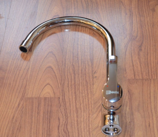 Смеситель для кухонной мойки Lemark Plus Strike (LM1105C)