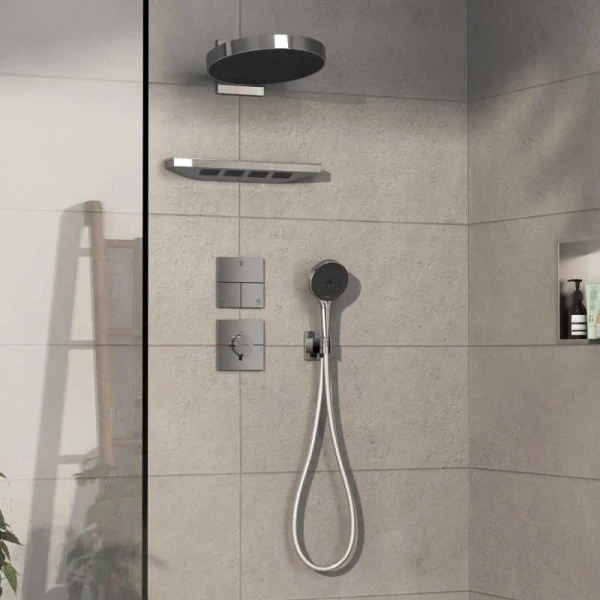Термостат для душа с регулировкой напора Hansgrohe ShowerSelect Comfort E 15574000 хром
