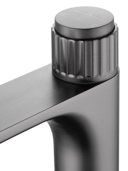 Смеситель для раковины WONZON & WOGHAND CLICK, темный графит WW-A40412-BGG Смеситель для раковины WONZON & WOGHAND CLICK, темный графит WW-A40412-BGG