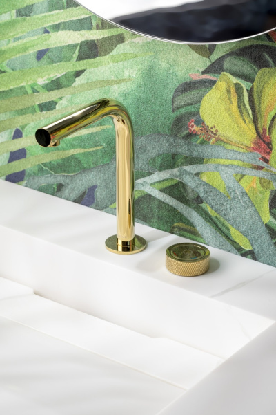 Смеситель для раковины Boheme Tech 158-G