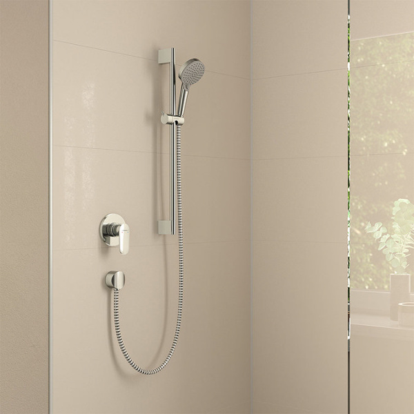 Смеситель для душа однорычажный Hansgrohe Vernis Blend 71649000 хром