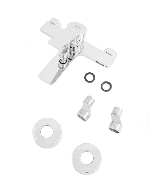 Смеситель для ванны однорычажный Orange Flat M12-100cr хром