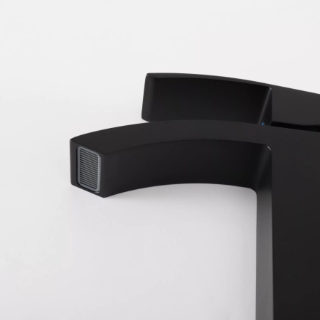 Смеситель для раковины Gid Victoria L120-BM-D