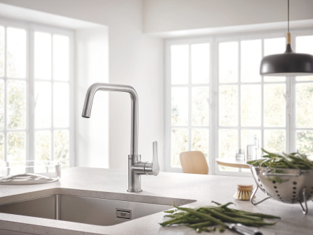 Смеситель для кухни Grohe Eurosmart 30567 DC0 (30567DC0) суперсталь