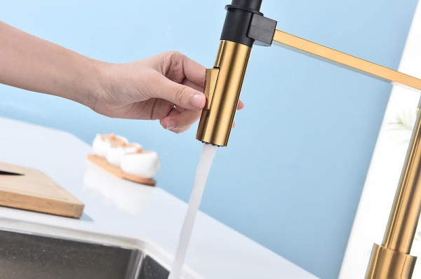 Смеситель для кухни Paulmark Halt Ha214021-BG