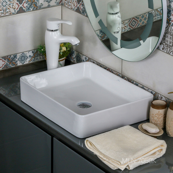 Раковина накладная (50х40) Melana 7050K-805