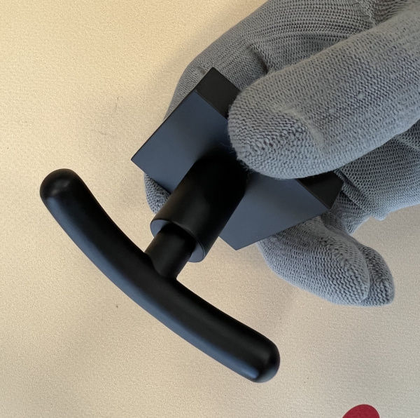 Крючок двойной Timo Selene 12012/03 черный