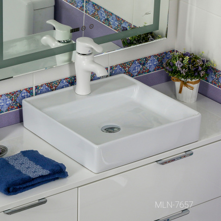 Раковина накладная (44х45) Melana 7657-805