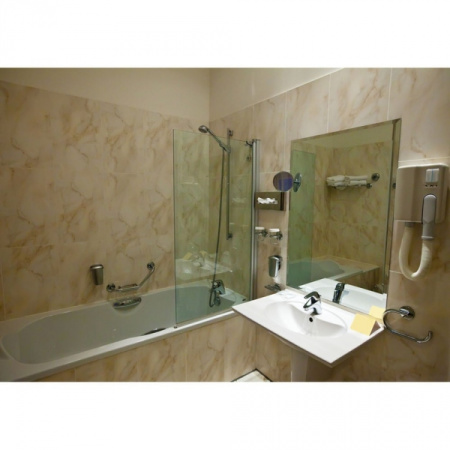 Смеситель на борт ванны Hansgrohe Focus E2 31930000