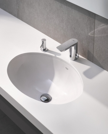 Смеситель для раковины cенсорный Grohe Bau Cosmopolitan E 36451 000 (36451000) хром