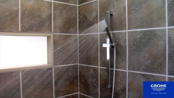 Душевой гарнитур Grohe Euphoria cube 27700 000 (27700000) хром  Душевой гарнитур Grohe Euphoria cube 27700 000 (27700000) хром