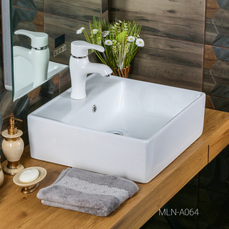 Раковина накладная (46х48) Melana A064-803