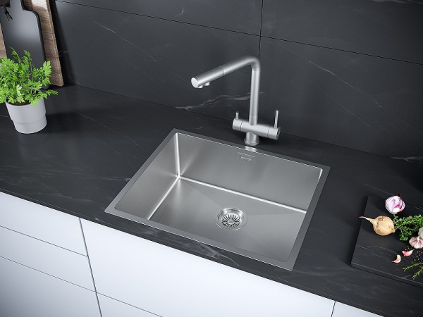 Кухонная мойка Paulmark  Next-54  PM215444-BS брашированная нерж. сталь