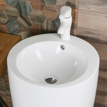 Раковина напольная (50х50)  Melana B133-805