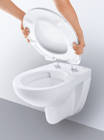 Подвесной безободковый унитаз Grohe Bau Ceramic 39427 000 (39427000)
