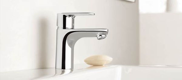 Смеситель для раковины без донного клапана Hansgrohe Focus E2 31517000 хром