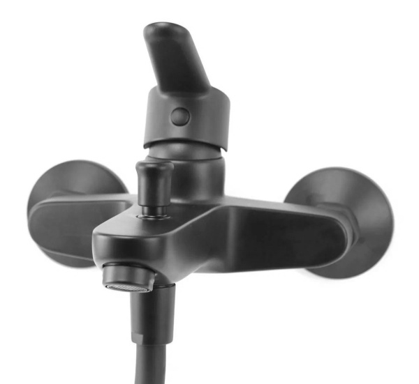 Смеситель для ванны Webert Sax Evolution SE850101560, черный Смеситель для ванны Webert Sax Evolution SE850101560, черный