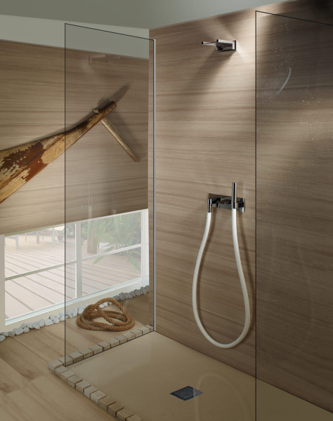 Излив каскадный для ванны и душа Bossini Bocca Cascata XL E88500.030 хром