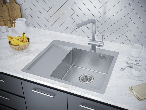 Кухонная мойка Paulmark Alster PM825951-BSR брашированная нерж. сталь правая