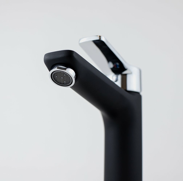 Смеситель для раковины Esko Dubai DI 26, Черный Хром