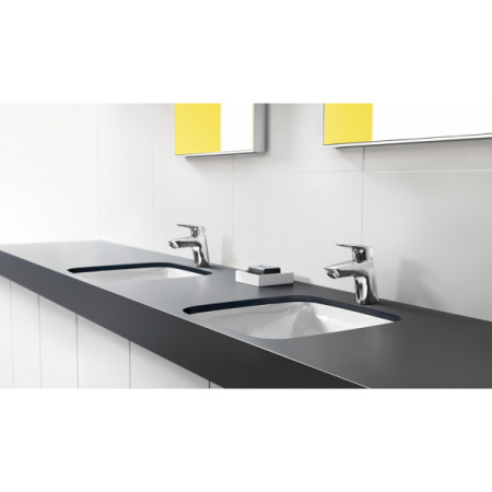 Смеситель для раковины Hansgrohe Logis 71074000
