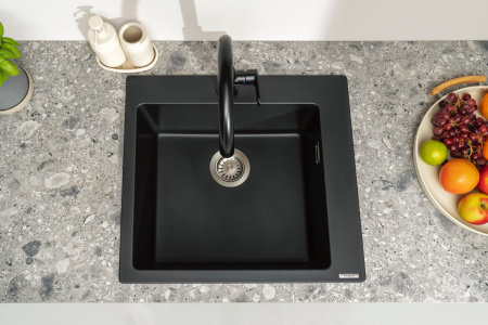 Смеситель для кухни однорычажный Hansgrohe Vernis Blend M35 71870670 черный матовый