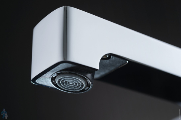 Смеситель для раковины Geberit Brenta, настенный, питание от батарей, 116.294.21.1