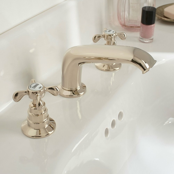 Смеситель для раковины Jacob Delafon Cleo 1889 E24306-BGG