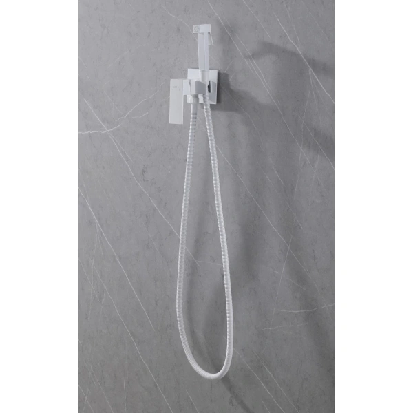 Смеситель ABBER Daheim AF8226W с гигиеническим душем, белый