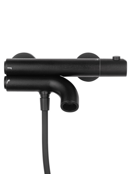 Смеситель для ванны с душевым гарнитуром и термостатом WONZON & WOGHAND LOOP, черный матовый WW-311-00-508 Смеситель для ванны с душевым гарнитуром и термостатом WONZON & WOGHAND LOOP, черный матовый WW-311-00-508