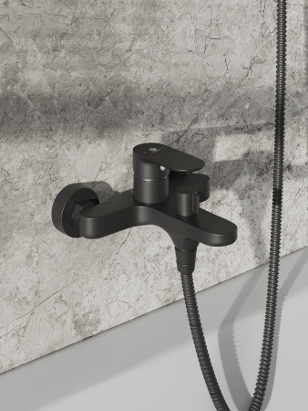 Душевая система Agger Gorgeous A0293544 смеситель с изливом, черный