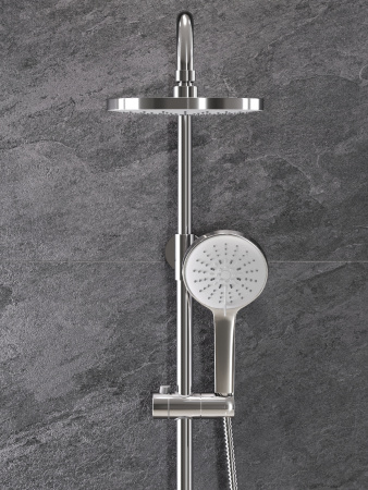 Душевая система Agger Merry A1393300 смеситель с изливом, хром