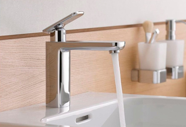 Смеситель для раковины Kludi E2 492960575