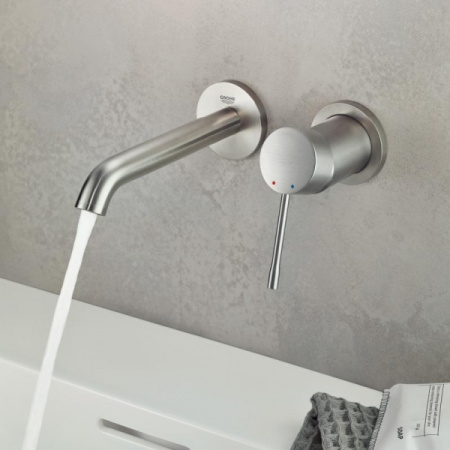 Смеситель для раковины Grohe Essence New 19967 DC1 (19967DC1)